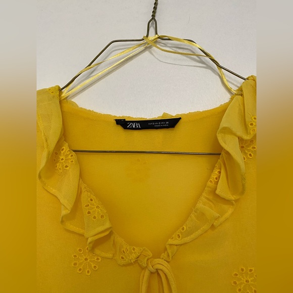 NWOT Zara yellow embroidered blouse - Picture 6 of 10